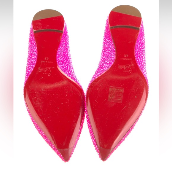 Christian Louboutin - Picture 5 of 5